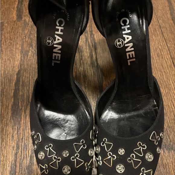 Chanel Black Embellished Women's Heels - Picture 3 of 4